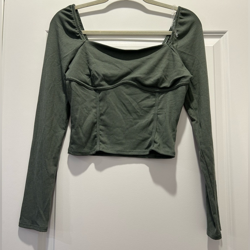 Lush slightly cropped ribbed long sleeve